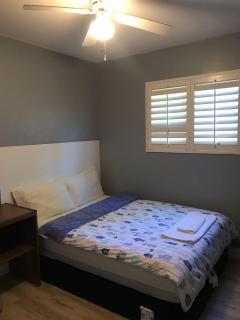 Room 3 - Fremont - 4