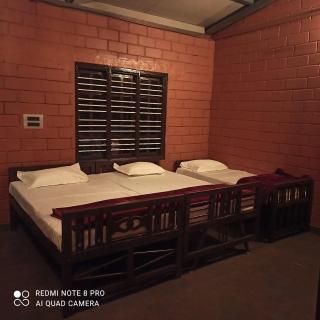 Banakal Hosmane Homestay - Mudigere - 4
