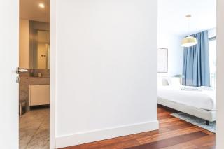 Alcantara Lovely With Balcony 2 Bdr Apt with AC - Lissabon - 3