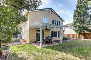 4 Mi to UC Davis Updated Family Home! - Davis - 0