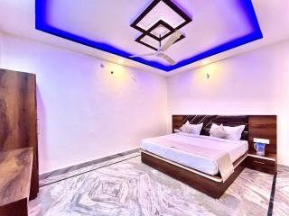 Shri Sarju Palace - 5