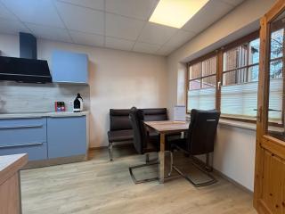 Buntes Nest im Holzhaus -  - 3