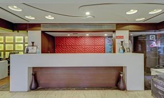 Loharkar Hotel - Nagpur - 1