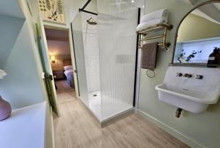 Penny Bridge House - 3