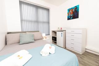Suite 3 - Quaint Double Room in a Shared House - Sheffield - 9