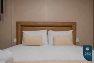 Apartamento com Piscina Vista Mar e Acesso à Praia - Salvador - 1