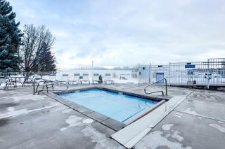 Garden City Condo with Pool Access by Bear Lake! - Garden City - 8