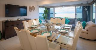 Penthouse ocean & lagoon views, new listing - 1