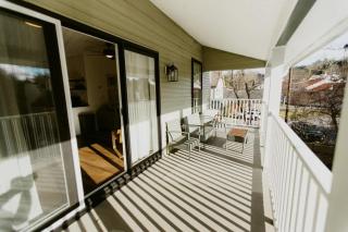 Suites on Main - Unit 3 - - 4