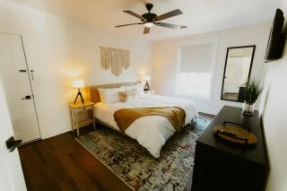 Suites on Main - Unit 3 - - 1