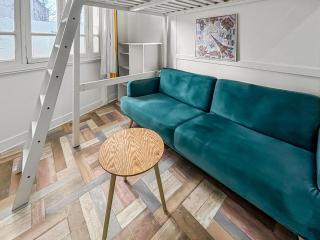 Studio rénové, cuisine équipée - 8