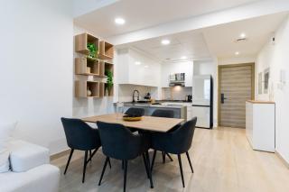 Spacious l Opened View l Fits 4 - 4