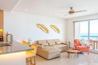 Cartagena Dreams Luxury Oceanfront Suite wPool 3 - 5