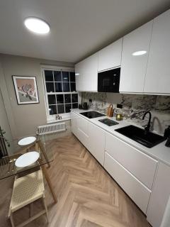 stylish bedroom ZONE 1 - Londra - 7