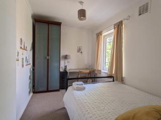 Stunning large double bed room - Londra - 9