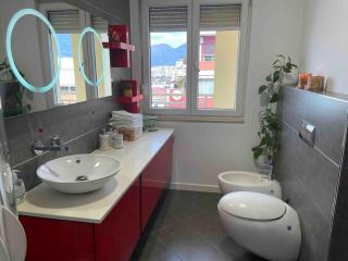Luxury spacious flat with a lovely terrace - Tirana - 7
