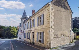 8 Bedroom Gorgeous Home In Courdemanche - Courdemanche - 0