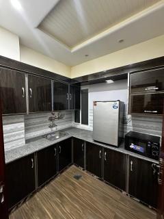 Elite Guest Rooms Apartments - Gujrānwāla - 4