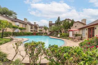 Quiet & Stylish Retreat - Near Nrg At Tx Med Cntr - 8