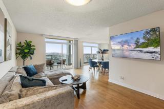 Smoky Quartz - Marina View Spacious 3BR near Yacht Club - Los Angeles - 0