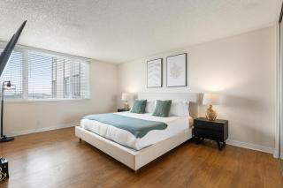 Smoky Quartz - Marina View Spacious 3BR near Yacht Club - Los Angeles - 6