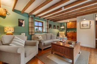 Foxes Walk - Rural Views Rustic Charm - Templeton - 0