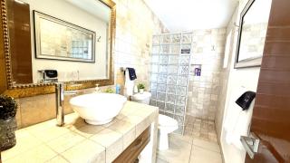 Luxurious 3-Bedroom Retreat in Ajijic - San Antonio- Walk to Everything - 4