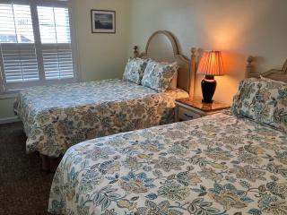Tomales Bay Lodge and Marina Inc - Inverness - 9