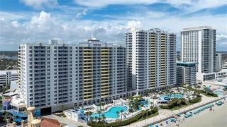 Luxury 3BR Villa Direct Oceanfront Resort Life - Daytona Beach - 7