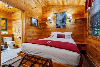 Cabin 3 Studio Cabin with Hot Tub, Fire Pit and Water View - Sevierville - 1