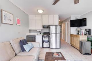 Pool and Beach Access Hilton Head Coastal Condo - Hilton Head Island - 1