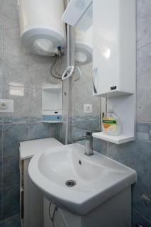 Apartments Gavro - Vir - 1