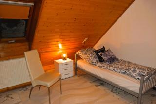 GHomeT - 6 Zimmer Wohnung with parking - Up to 10 guests - Monteur, Handwerker & Large family welcome - Jettingen - 2