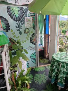 MANOA "Lugar de descanso" HABITACION CON VISTA A LA CIUDAD, FRESCO Y VENTILADO - 1