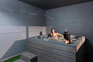 Provenza Infinity Steam Sauna Jacuzzi, Ac , Luxury Prime Location - Medellín - 1