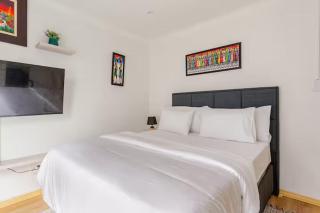 Caline VIP Luxury Jacuzzi &, Swimming Pool MEWS - Kapstadt - 2
