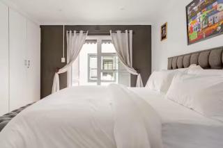Caline VIP Luxury Jacuzzi &, Swimming Pool MEWS - Kapstadt - 3