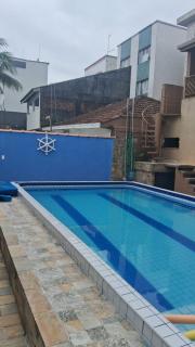 Casa com piscina - São Vicente - 2