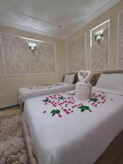 Miami pyramids Inn - Il Cairo - 1
