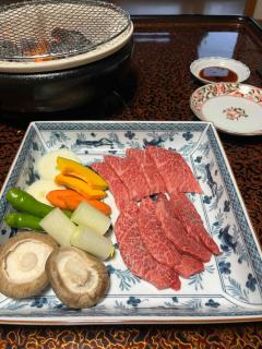 最高ランク飛騨牛の希少部位と地元野菜の炭火焼きを堪能できる宿ゲストハウスつぐや - - 3