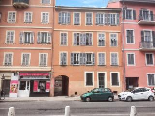 Appartement charmant à Nice / 50 m² / Vue sur la ville - Nice - 9