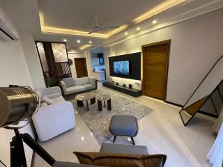 Sunset Presidential Suite in Elysium Opp Centaurus - Islamabad - 5