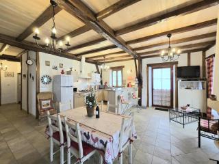 Maison 2 Chambres avec Jardin, Animaux Acceptés, Parking, WiFi à Mazeyrolles - FR-1-616-106 - Mazeyrolles - 8