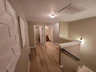 Cedar Getaway - Hot Tub, Private Sauna, Pool-Pong! - Cedar City - 6