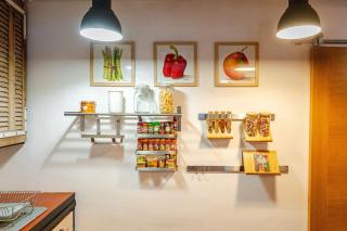 Ecrin au cœur d'Aix-Vue sur la Place de la Mairie - 7