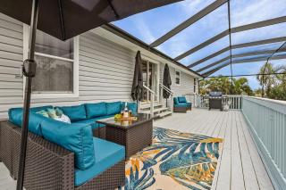 Luxury 6 Bedroom Vacation Home with Private Pool - Cape Coral - 5