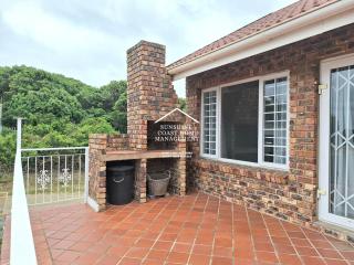 Spacious Beachside apartment - Port Alfred - 9