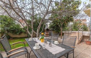 1 Bedroom Gorgeous Apartment In Vodice - Vodice - 3
