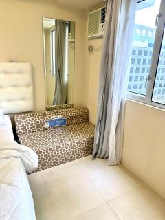 Classy & Stylish 1 BEDROOM at IT PARK - 1