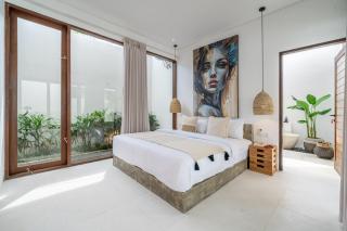 Stylish 2BD Villa with Pool in the heart of Canggu - Canggu - 1